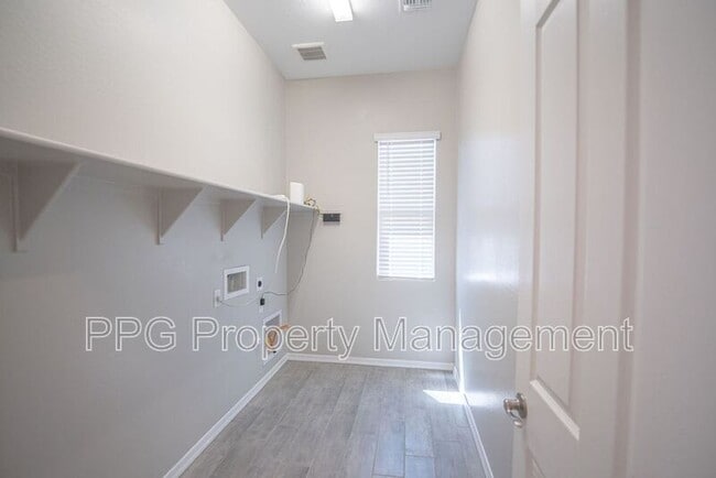 Building Photo - 7747 S 167th Ave
