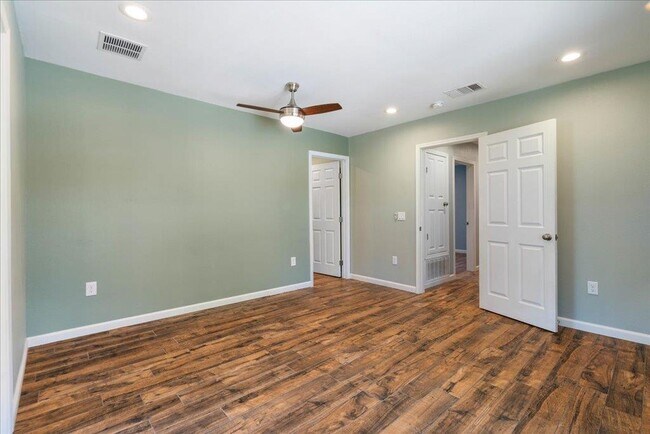 Building Photo - 4809 Roundup Trail