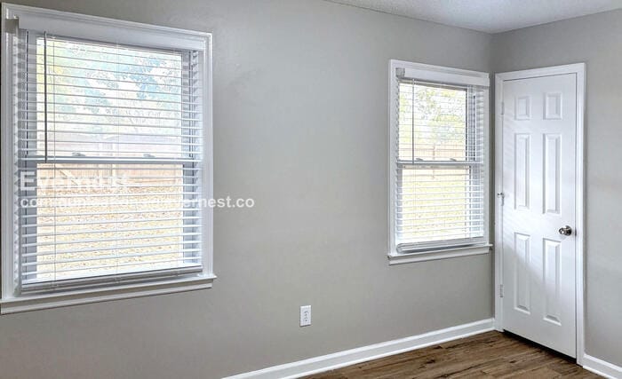 Building Photo - 148 Bibb Dr