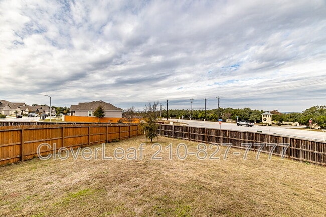 Building Photo - 27429 Emilie Cyn