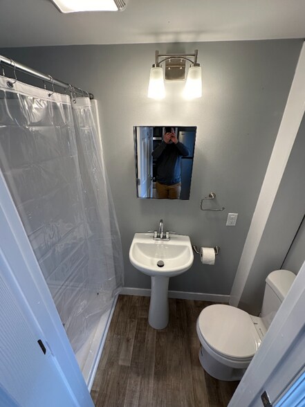 Building Photo - 138 E Stockbridge Ave