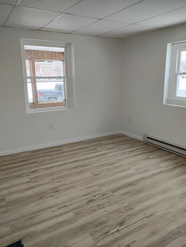 Building Photo - 150 McCauley Ave