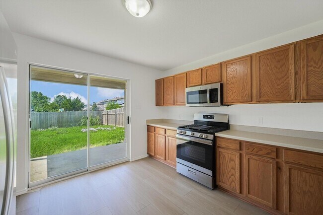 Building Photo - 17817 Majestic Elm Ln