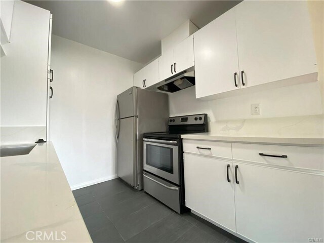 Building Photo - 322 Miraleste Dr