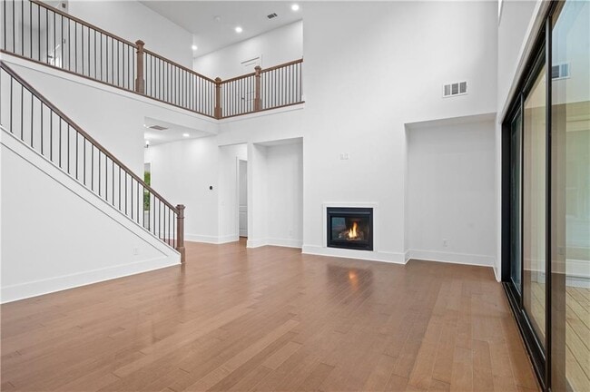 Building Photo - 7390 Cornflower Ct
