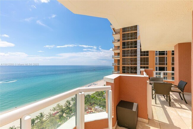 Building Photo - 17875 Collins Ave