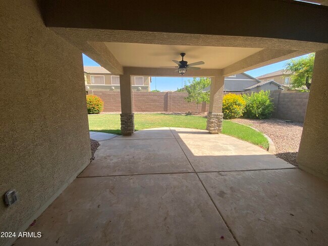 Building Photo - 13510 W Avalon Dr