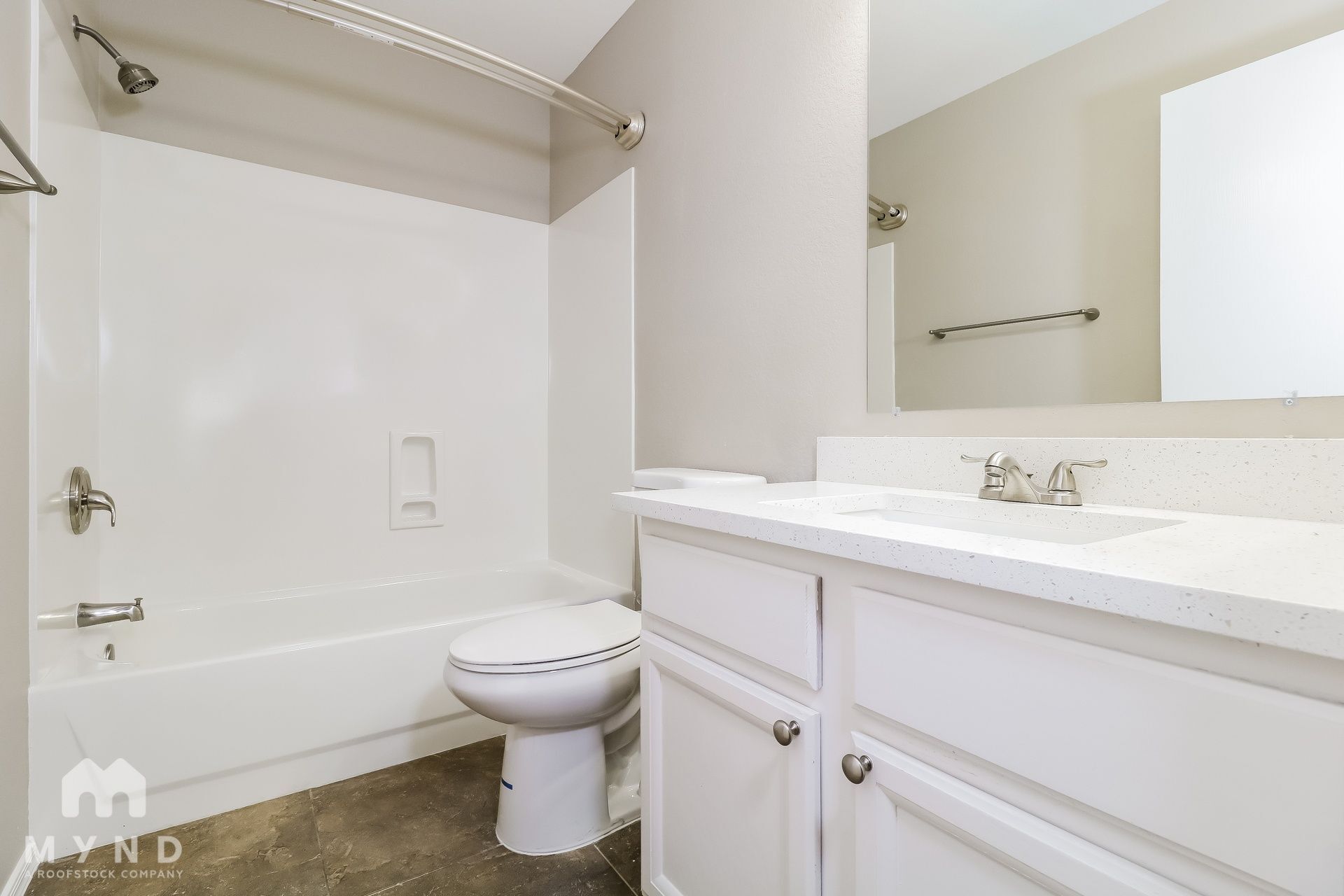 Building Photo - 2303 E Aire Libre Ave