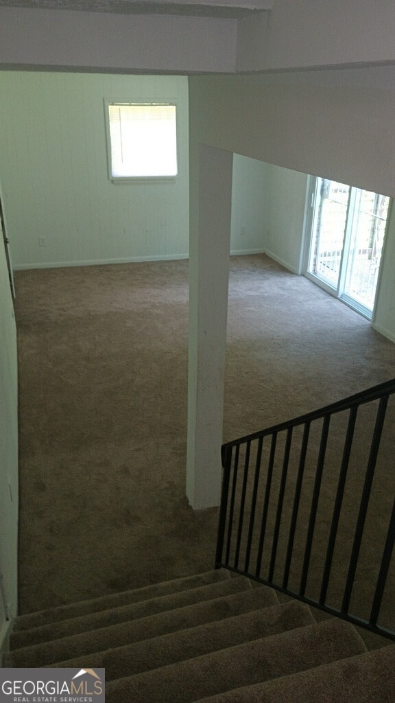 Building Photo - 5620 Deerfield Trail