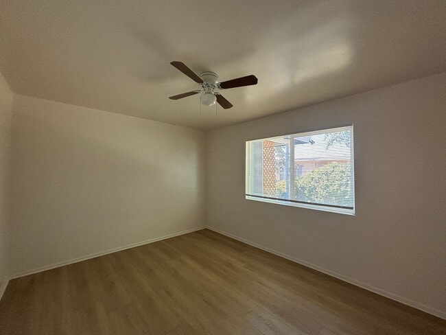 Building Photo - 45309 10th St W