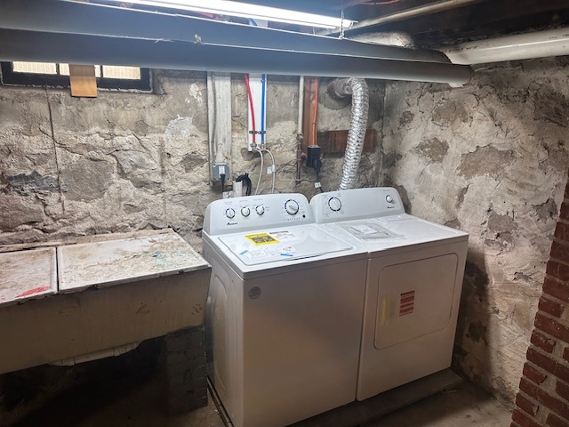 Brand new Washer & Dryer - 630 S Main St