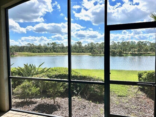 Building Photo - AVAILABLE APRIL  1!! - 2026 WINTER SEASON AND BEYOND! LAKEWOOD NATIONAL GOLF/TENNIS