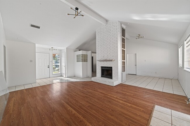 Building Photo - 22723 Timber Dust Cir