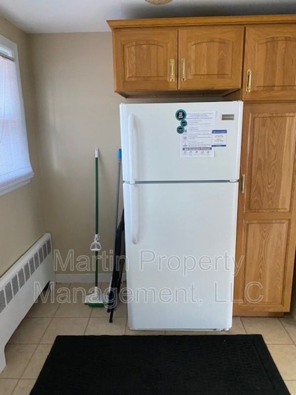 Building Photo - 50 Neillian St