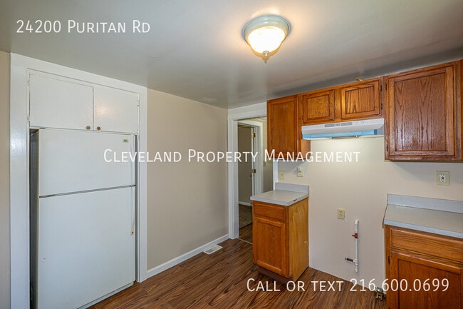 Building Photo - 24200 Puritan Ave