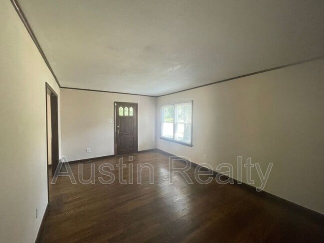 Building Photo - 3605 St Gregory Ln