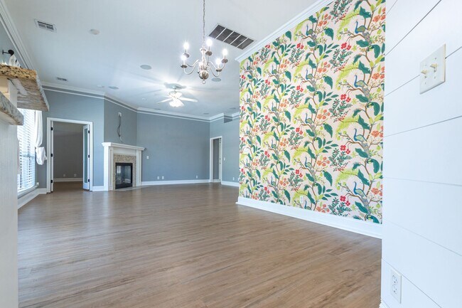 Building Photo - 17300 Zinc Dr