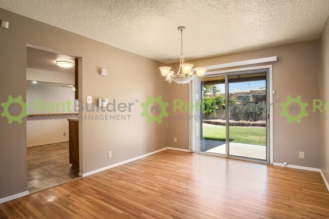 Building Photo - ***LEASE PENDING PLEASE APPLY AT YOUR OWNE DISCRETION***