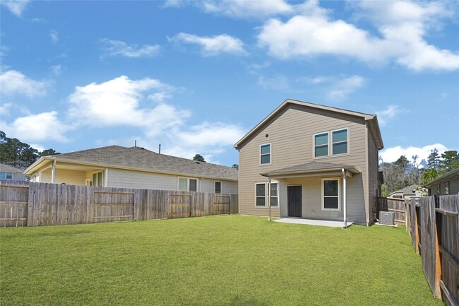 Building Photo - 318 Maple Bark Trl