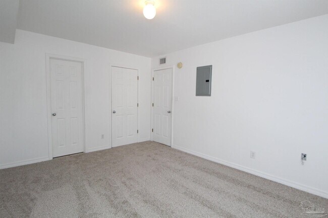 Building Photo - 710 Scenic Hwy