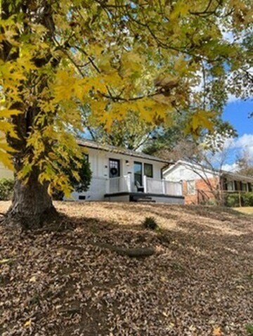 Building Photo - 3513 Merrill Pl