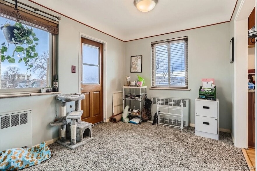 Building Photo - 1175 Emerson St #302