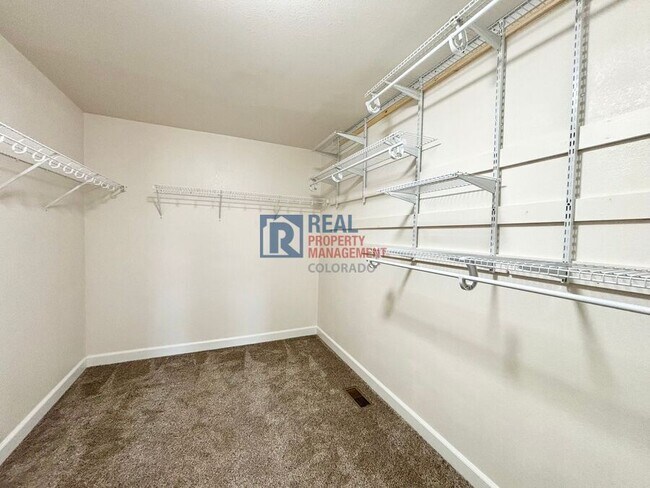 Building Photo - 5303 Territorial St