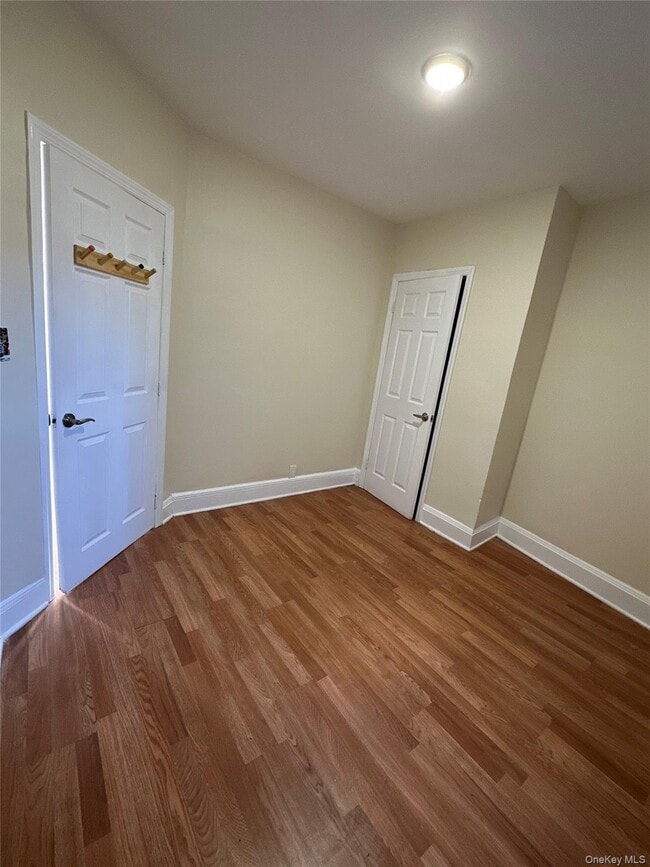 Building Photo - 1989 Cruger Ave