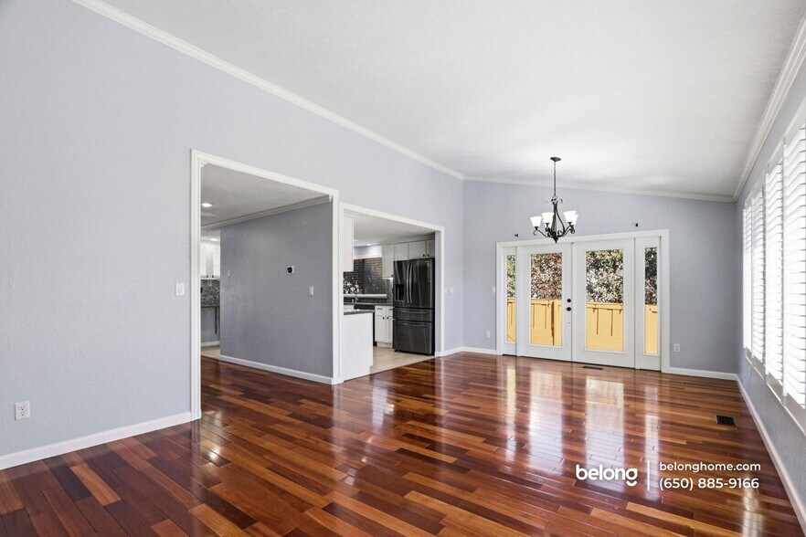 Building Photo - 623 Via Primavera Ct