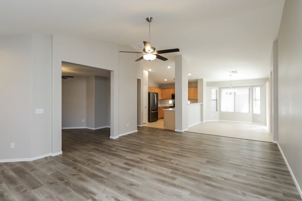 Building Photo - 3041 E Pinto Valley Rd