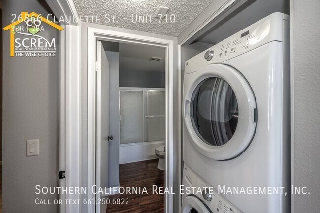 Building Photo - 26866 Claudette St