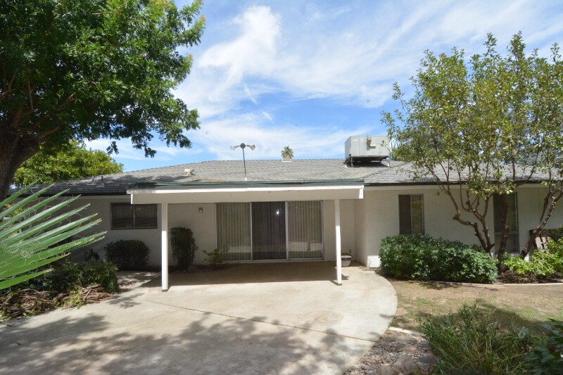 Building Photo - 6017 Friant Dr