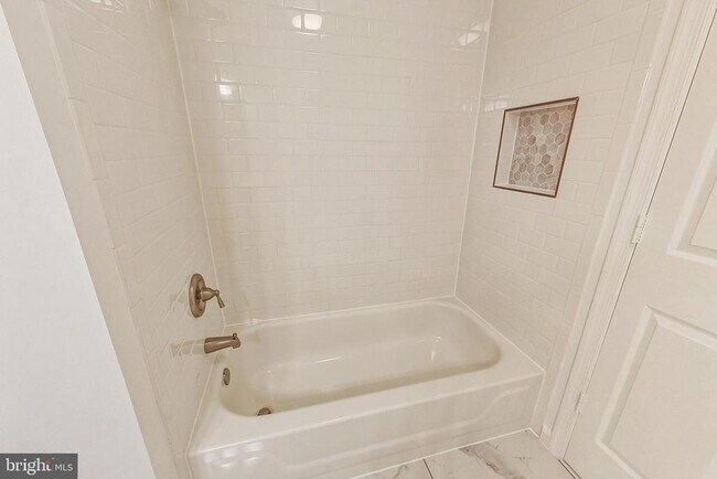 Building Photo - 15300 Diamond Cove Terrace