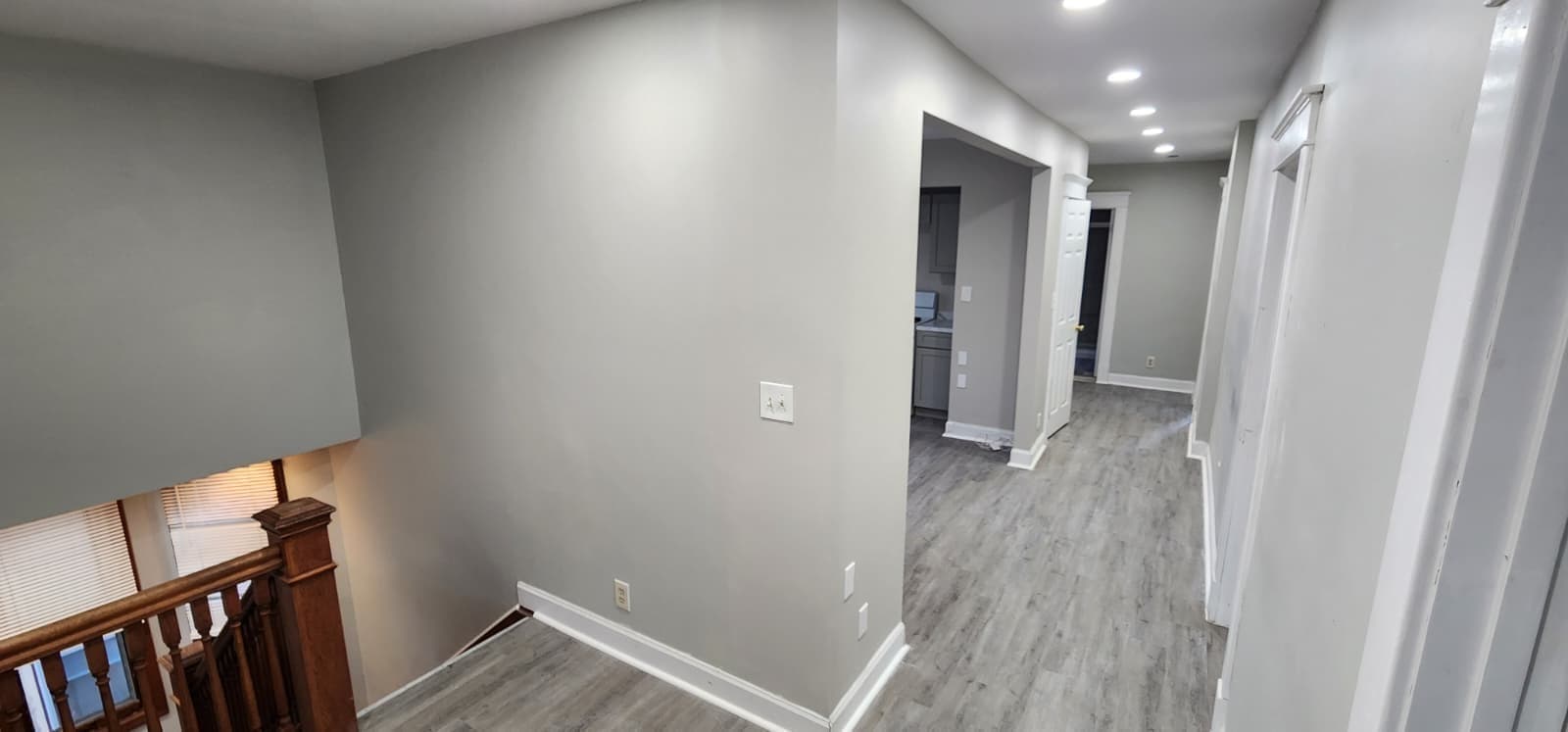 Building Photo - 85 Winspear Ave
