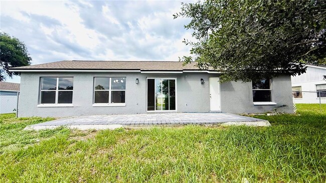 Building Photo - 15613 Greater Groves Blvd
