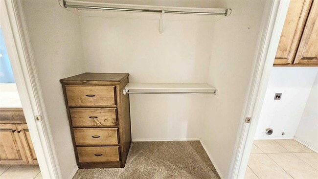 Building Photo - 643 Sisken Ct