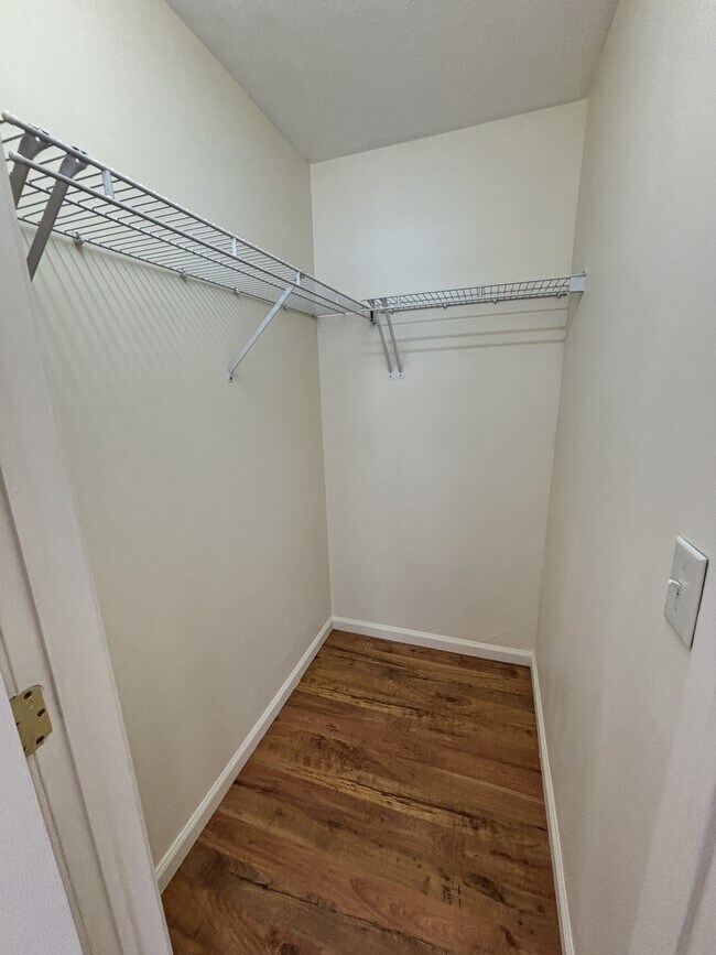 Building Photo - 1101 University Commons Dr