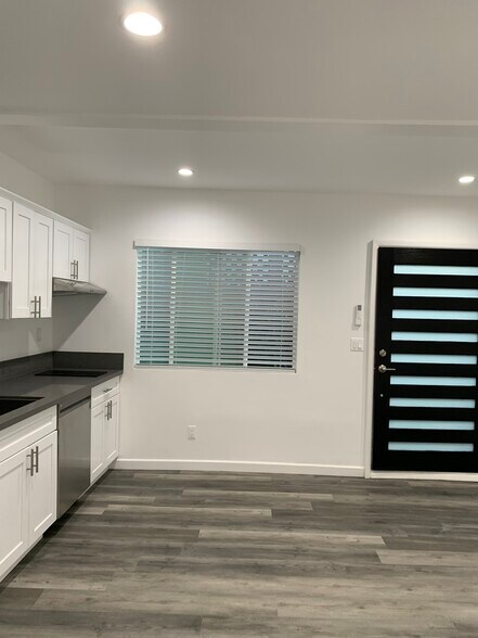 Living room open kitchen. - 1102 Centinela Ave