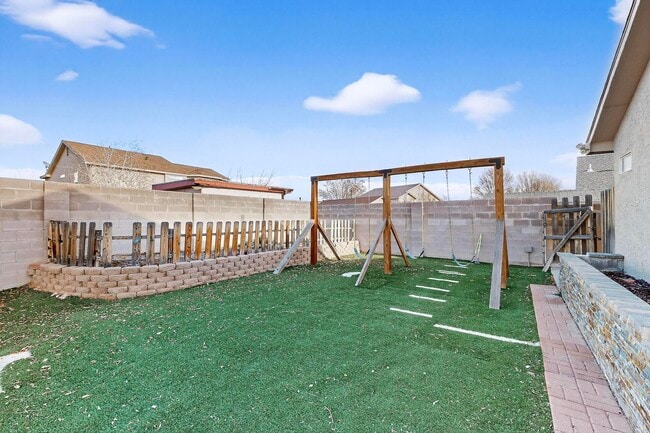 Building Photo - 3212 Ocate Meadows Ct NE