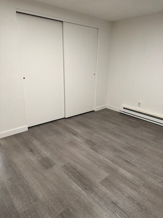 Building Photo - Where Privacy meets community!