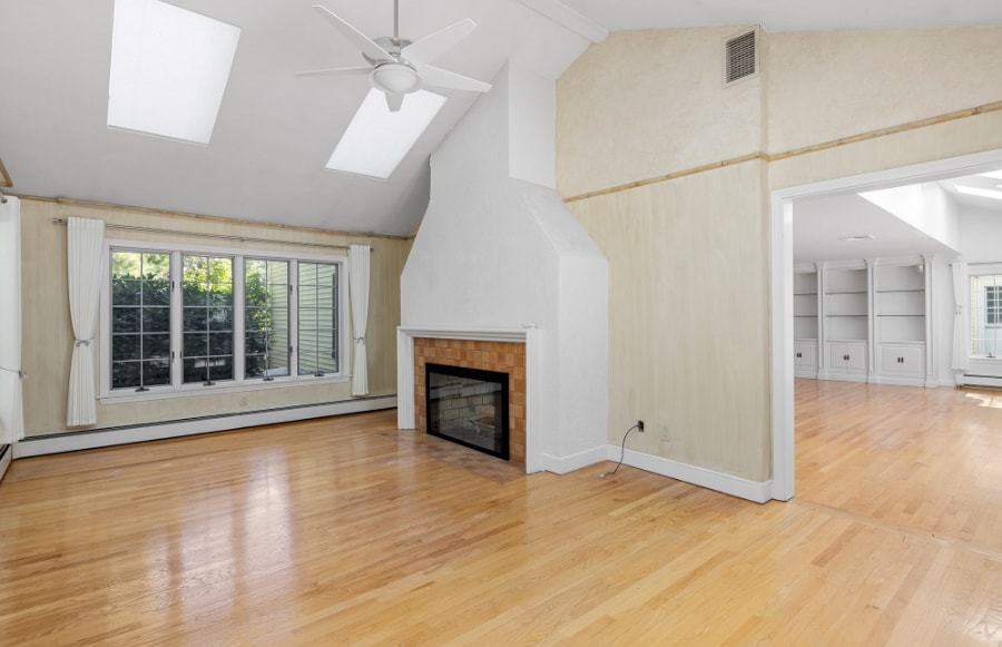 Building Photo - 31 Coolidge Rd