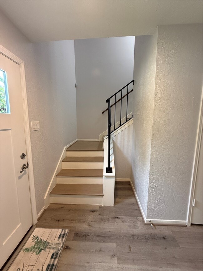 Building Photo - 14331 Still Meadow Dr