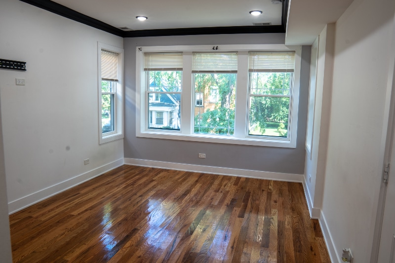 Building Photo - 6032 S Paulina St