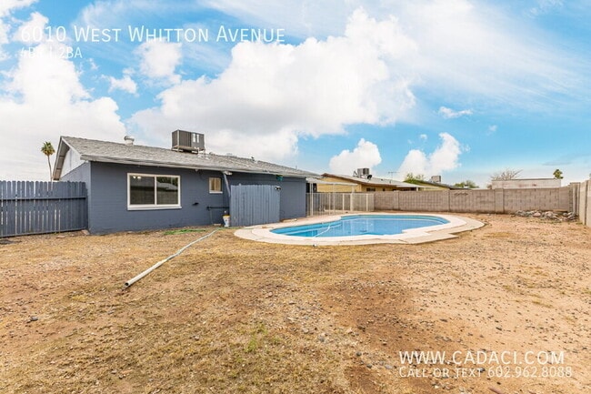 Building Photo - 6010 W Whitton Ave