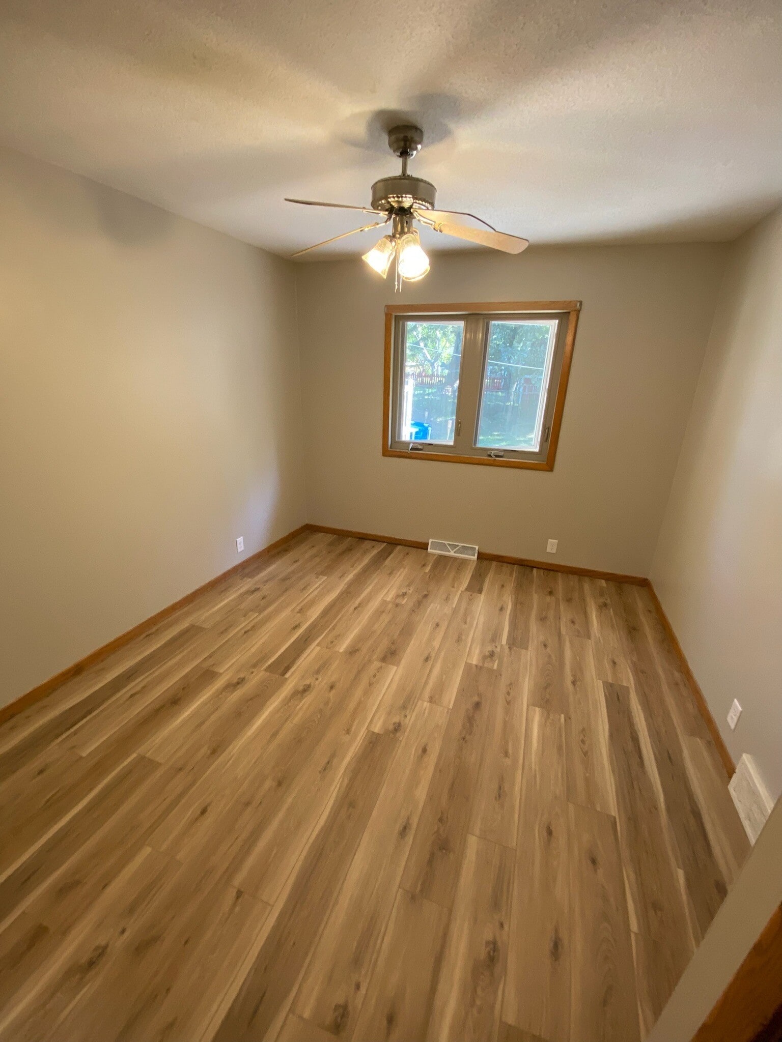 Bedroom 2 - 3509 Aquila Ave S