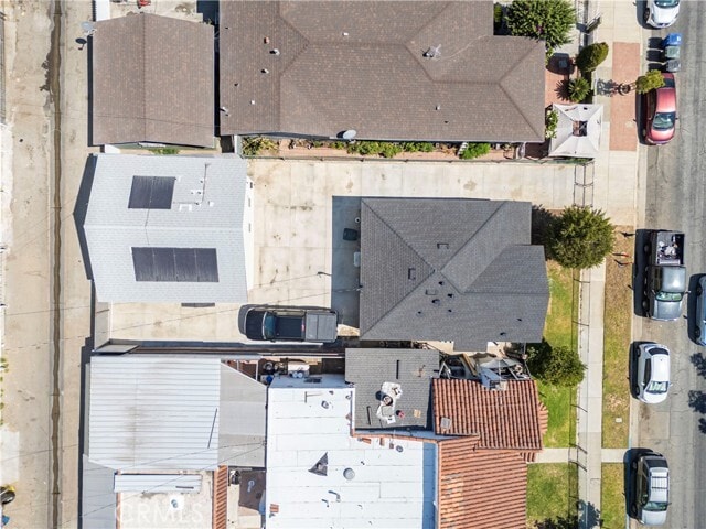Building Photo - 1039 Simmons Ave