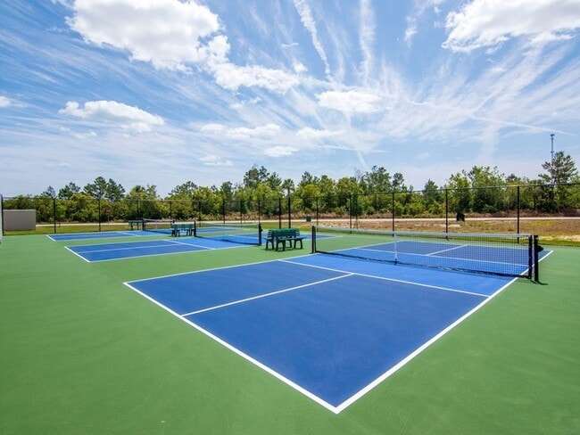 Building Photo - 6780 Canterbridge Dr