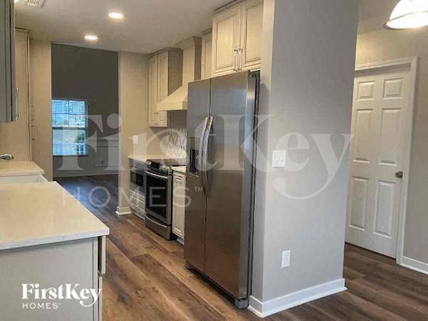 Building Photo - 1427 Long Paw Ln