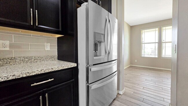 Building Photo - 17156 W Lincoln St