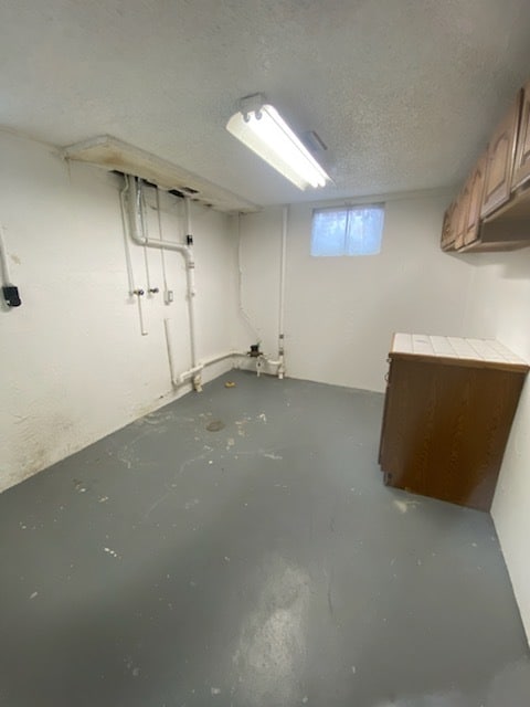 Building Photo - 701 Cook Ave